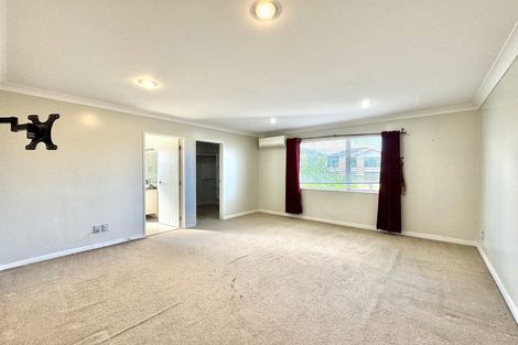 Photo of property in 10 Palazzo Close, Flat Bush, Auckland, 2019