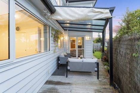 Photo of property in 96b Sturges Road, Henderson, Auckland, 0612