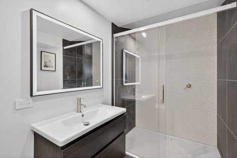 Photo of property in 11a Weston Road, St Albans, Christchurch, 8052