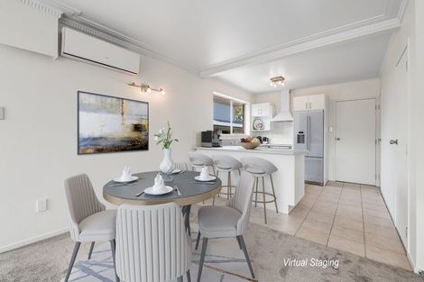 Photo of property in 2/9 Motuora Road, Manly, Whangaparaoa, 0930