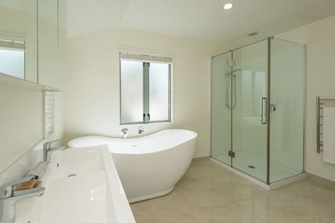 Photo of property in 114a Bishop Street, St Albans, Christchurch, 8014