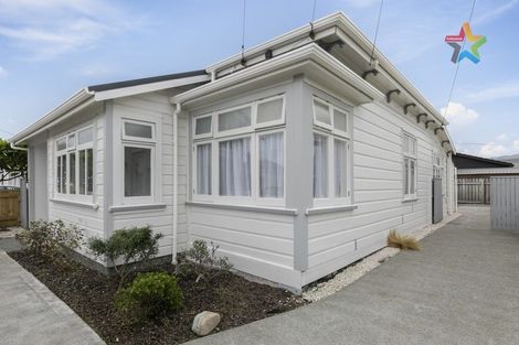 Photo of property in 9 Queen Street, Petone, Lower Hutt, 5012