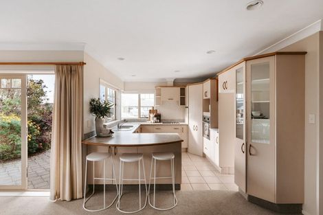 Photo of property in 37 Stableford Drive, Pyes Pa, Tauranga, 3112