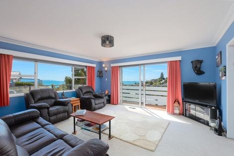 Photo of property in 93 Princes Drive, Britannia Heights, Nelson, 7010