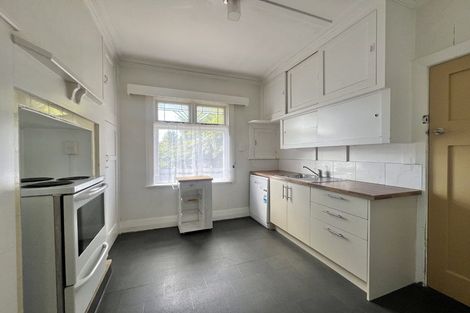 Photo of property in 5 Osborne Terrace, Mornington, Dunedin, 9011