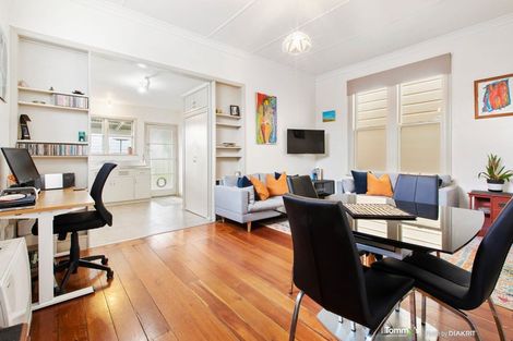 Photo of property in 16 Herald Street, Berhampore, Wellington, 6023