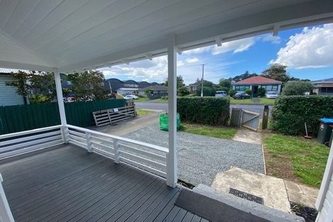 Photo of property in 12 Chelsea Avenue, Otahuhu, Auckland, 1062