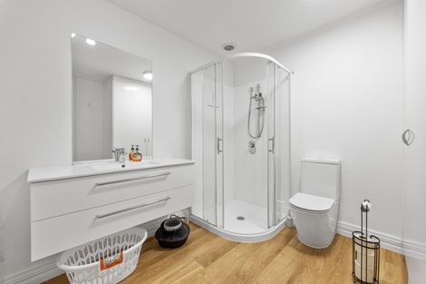Photo of property in 12/31 Dowling Street, Dunedin Central, Dunedin, 9016
