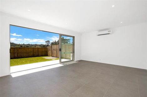 Photo of property in 40 Vincent Mcgrath Crescent, Swanson, Auckland, 0614