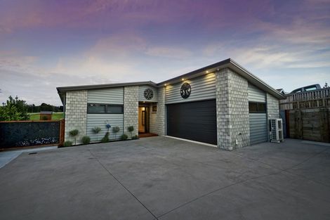 Photo of property in 8 Kiritiana Close, Pyes Pa, Tauranga, 3112