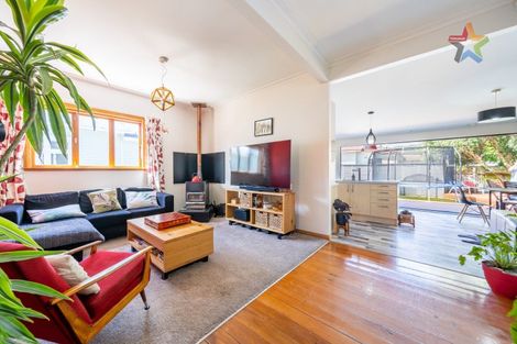 Photo of property in 112 William Street, Petone, Lower Hutt, 5012