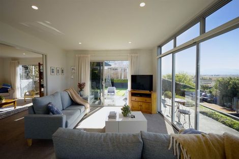 Photo of property in 8 Ridgetop Rise, Fairhall, Blenheim, 7272