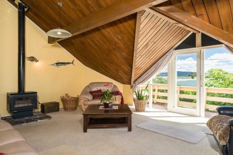 Photo of property in 94 Town Point Road, Maketu, Te Puke, 3189