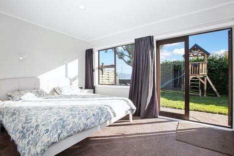 Photo of property in 47 Kiriwai Road, Paremata, Porirua, 5024