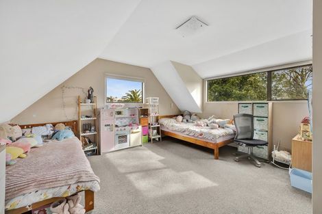 Photo of property in 11 Caulfield Place, Nawton, Hamilton, 3200