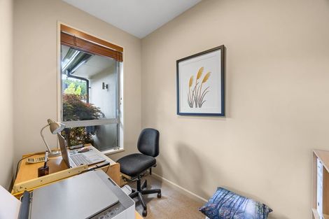 Photo of property in 5 Centre Crescent, Wanaka, 9305