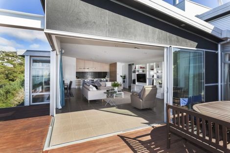 Photo of property in 101 Mount Pleasant Road, Mount Pleasant, Christchurch, 8081