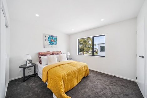 Photo of property in 3/9 Wilson Place, Papakura, 2110