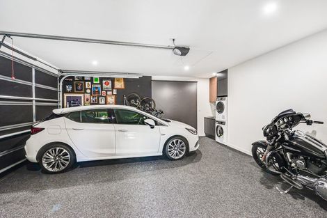 Photo of property in 2 Garland Lane, Leamington, Cambridge, 3432