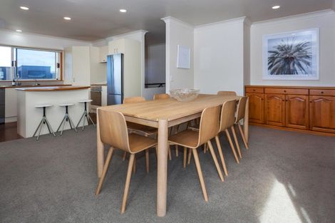 Photo of property in 102 Saint Patricks Row, Whangamata, 3620