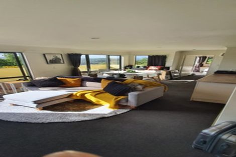 Photo of property in 14 Birkhall Grove, Strathmore Park, Wellington, 6022