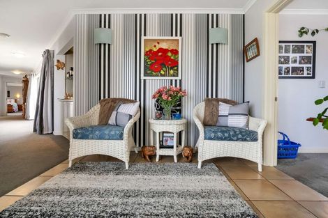 Photo of property in 2 Vaucluse Drive, Nukuhau, Taupo, 3330