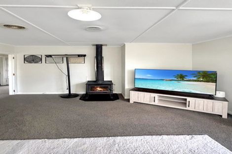 Photo of property in 43 Tennyson Street, Dannevirke, 4930