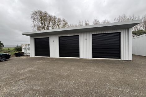 Photo of property in 301 Tennent Drive, Turitea, Palmerston North, 4472
