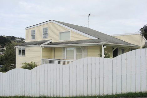 Photo of property in 10 Barnes Drive, Caversham, Dunedin, 9011