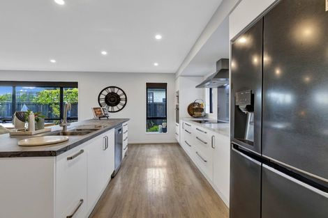 Photo of property in 3 Cox Lane, Amberley, 7410