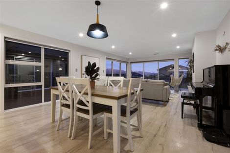 Photo of property in 14 Ken Douglas Drive, Aotea, Porirua, 5024