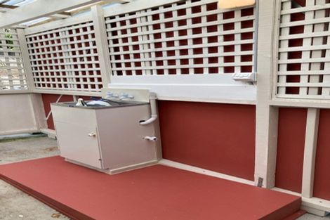 Photo of property in 2/25 Bonita Avenue, Stanmore Bay, Whangaparaoa, 0932