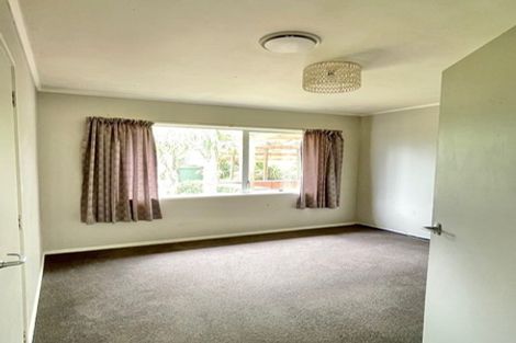 Photo of property in 22 Cherry Tree Place, Massey, Auckland, 0614