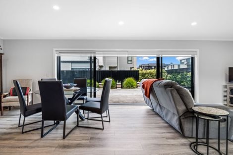 Photo of property in 13/15 Onukutara Place, Huntington, Hamilton, 3281