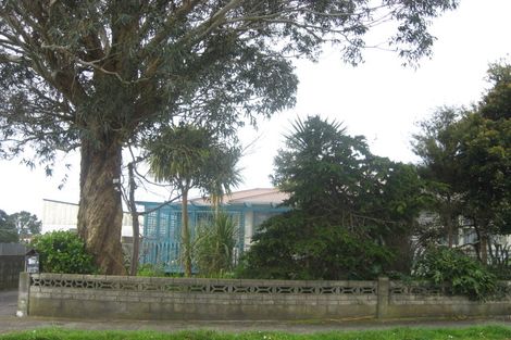 Photo of property in 2a Calgher Avenue, Waitara, 4320