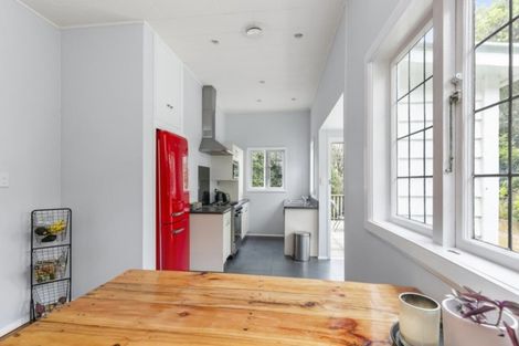 Photo of property in 15 Flers Street, Karori, Wellington, 6012