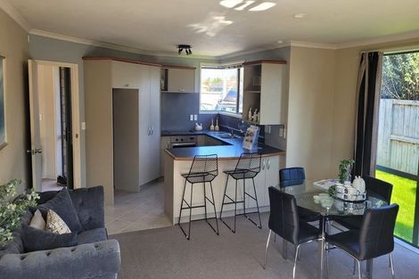 Photo of property in 11 Mckenzie Place, Rototuna North, Hamilton, 3210