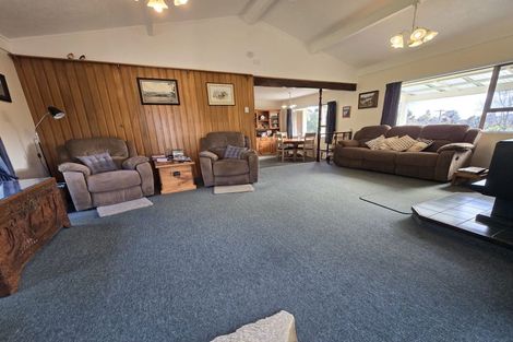 Photo of property in 7 John Cotter Road, Paeroa, 3674