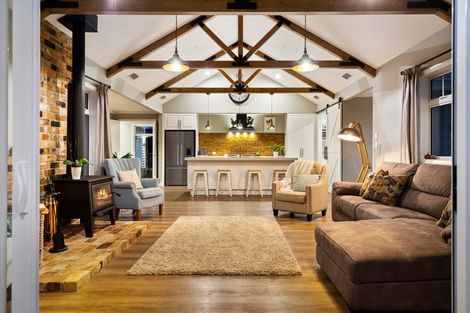 Photo of property in 261 Fletcher Road, Waimauku, 0881