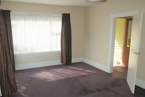 Photo of property in 21 Defoe Place, Waltham, Christchurch, 8023
