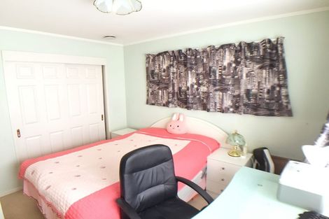 Photo of property in 16a Jasper Avenue, Mount Roskill, Auckland, 1041