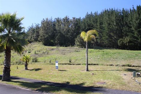 Photo of property in 37 Pinehurst Drive, Pauanui, Hikuai, 3579