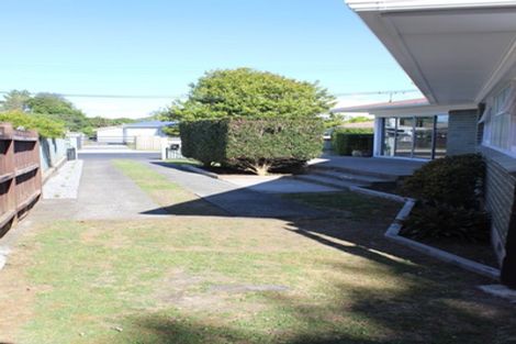 Photo of property in 3 Royston Street, Rosehill, Papakura, 2113