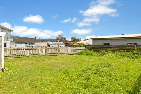 Photo of property in 39-41 Westmeath Street, Waitangirua, Porirua, 5024
