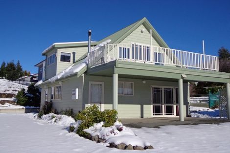 Photo of property in 16 O'neill Place, Lake Tekapo, 7999