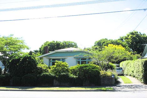 Photo of property in 27 Ensors Road, Opawa, Christchurch, 8023