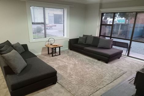 Photo of property in 100 High Street, Waimate, 7924