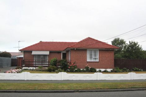 Photo of property in 158 Gayhurst Road, Dallington, Christchurch, 8061