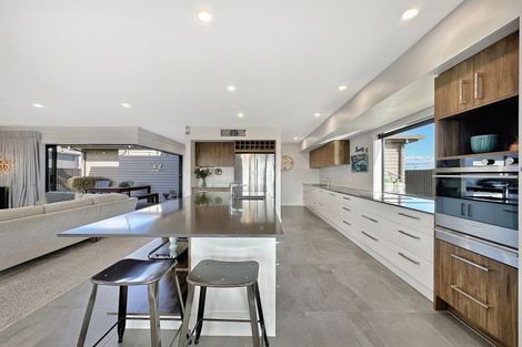 Photo of property in 3 Raupo Crescent, Wharewaka, Taupo, 3330