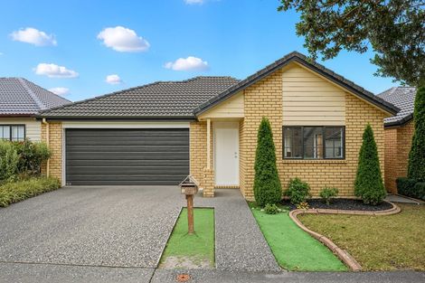 Photo of property in 32 Espalier Drive, Henderson, Auckland, 0612